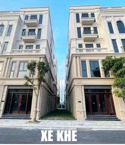 Chuyển nhượng liền kề xẻ khe Hoàng Gia mặt sau view công viên hướng Tây Bắc Vinhomes Cổ Loa